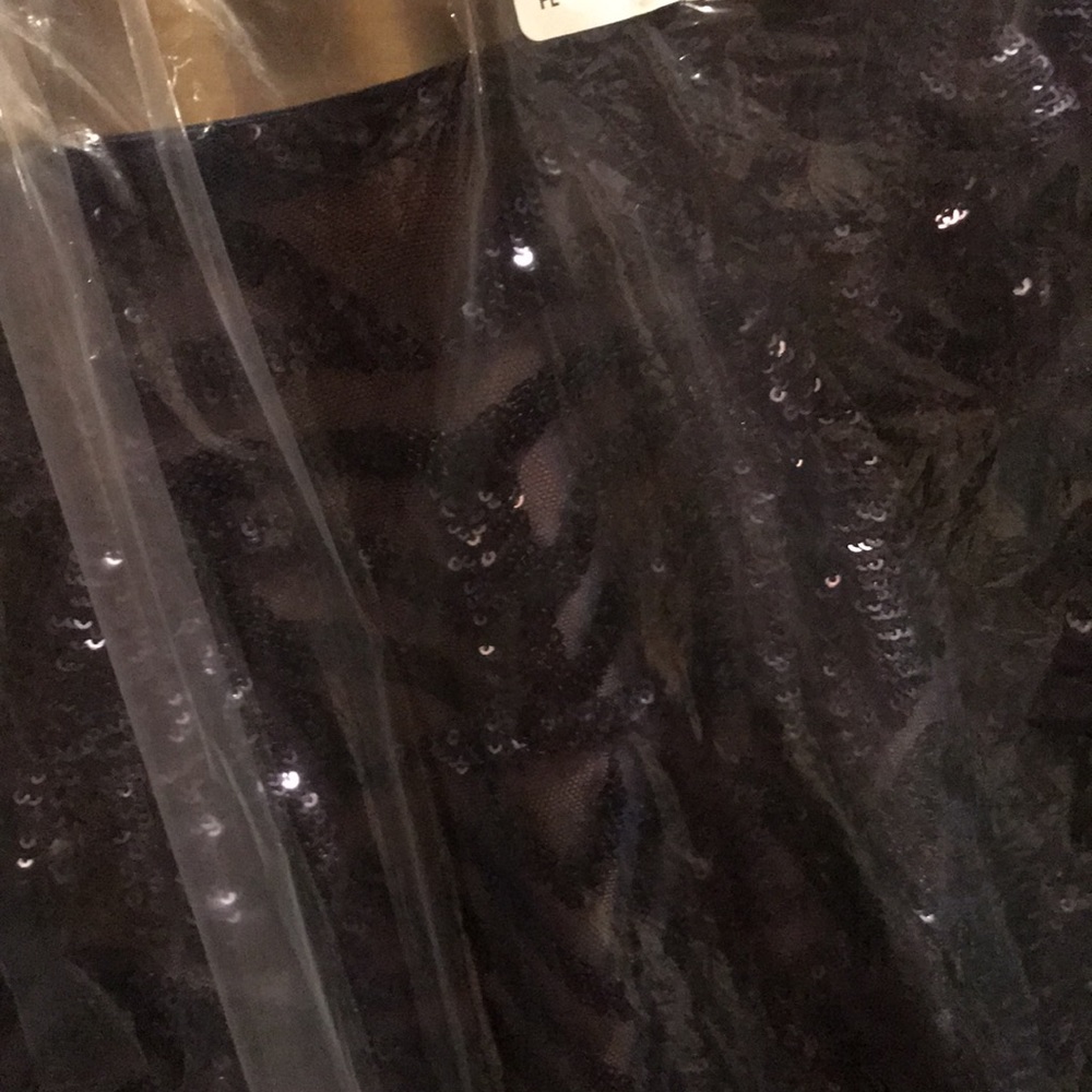 NWT Dress The Population Emery Sequin Midi Dress - Picture 4 of 5